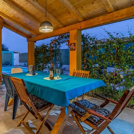 Istriensonne 0767 - Sunrise Medulin Holiday home Pula